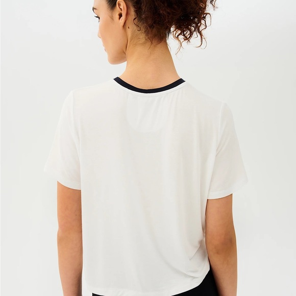 The perfect t-shirt! - Picture 3 of 3